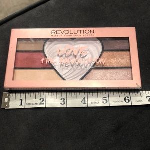 Makeup Revolution London palette